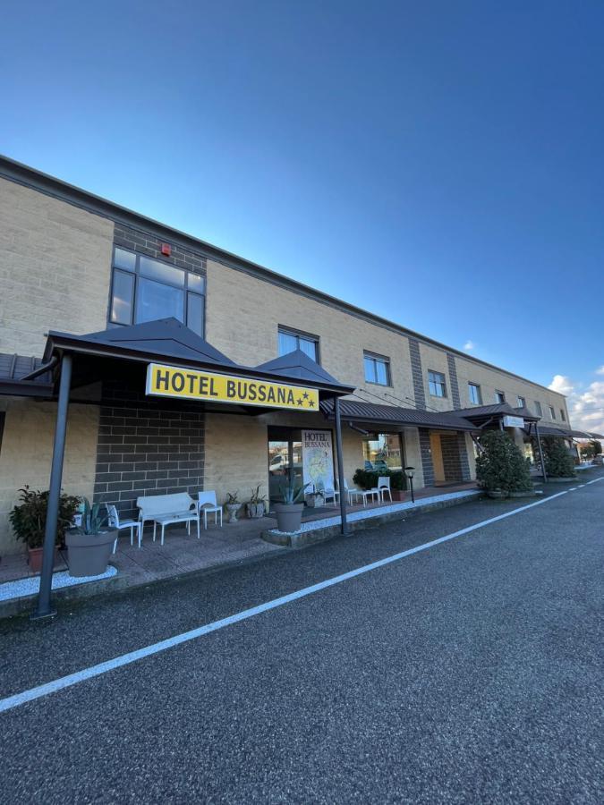 Hotel Bussana Порто-Толле Экстерьер фото